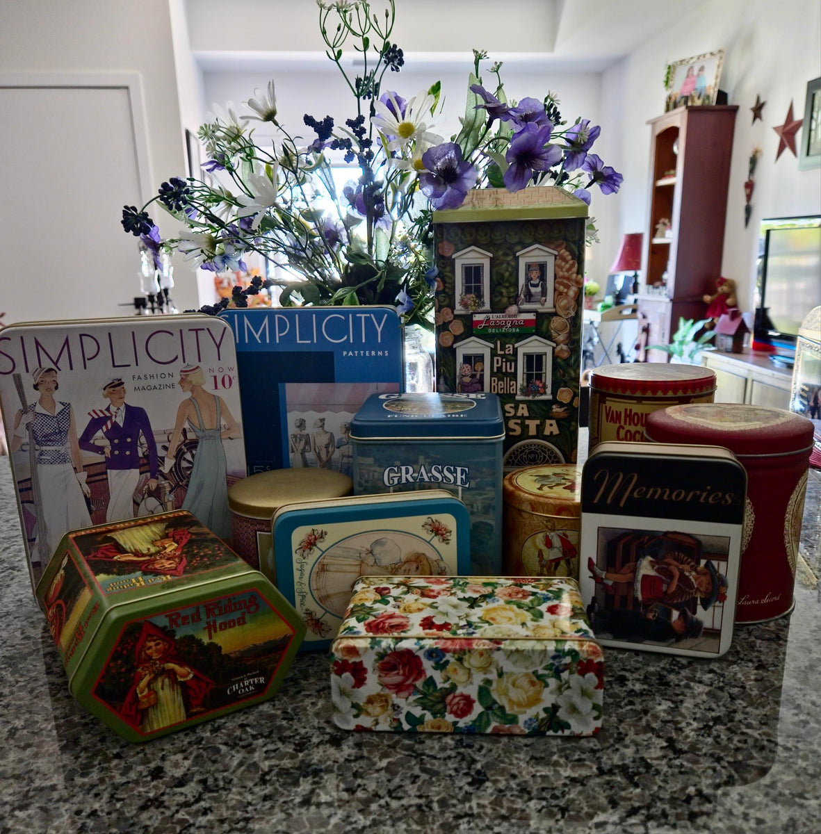 Vintage Rustic Decor photo