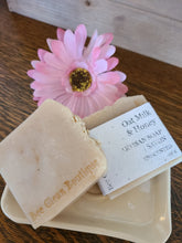 Bee Clean Boutique Soaps & Bath Bombs