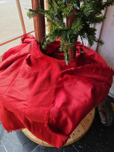 Festive Red Burlap Tree Skirt