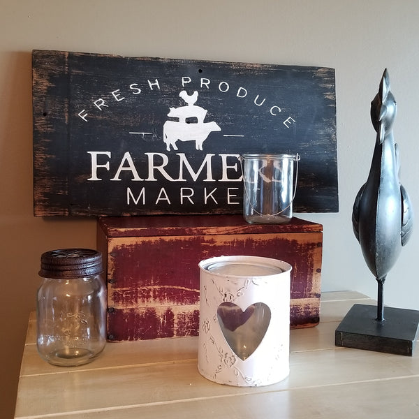 How do I decorate Farmhouse Style